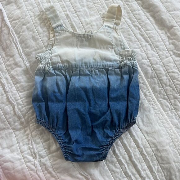 Splendid baby girl bundle - Picture 3 of 11